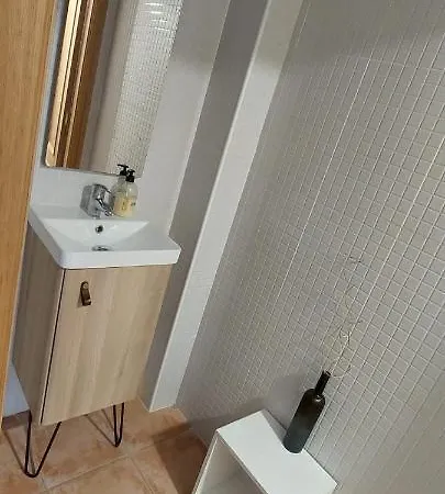 El Hogar De Mariposas - Vute-22-057 Valdelinares (Aragon)