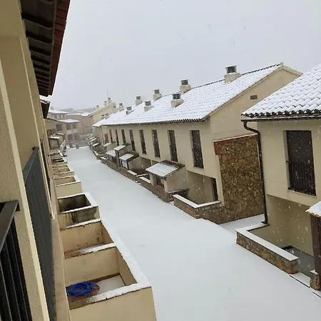 El Hogar De Mariposas - Vute-22-057 Valdelinares (Aragon)